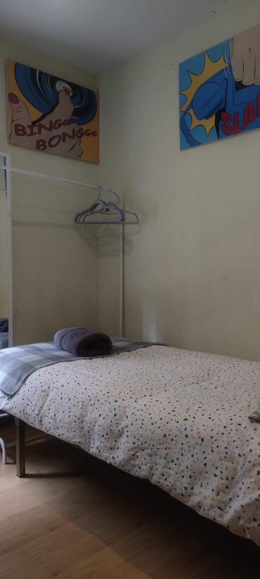 Habitacion Individual En Apartamento Centrico مدريد الغرفة الصورة